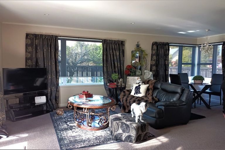 Photo of property in 57 Lyndhurst Street, Westport, 7825