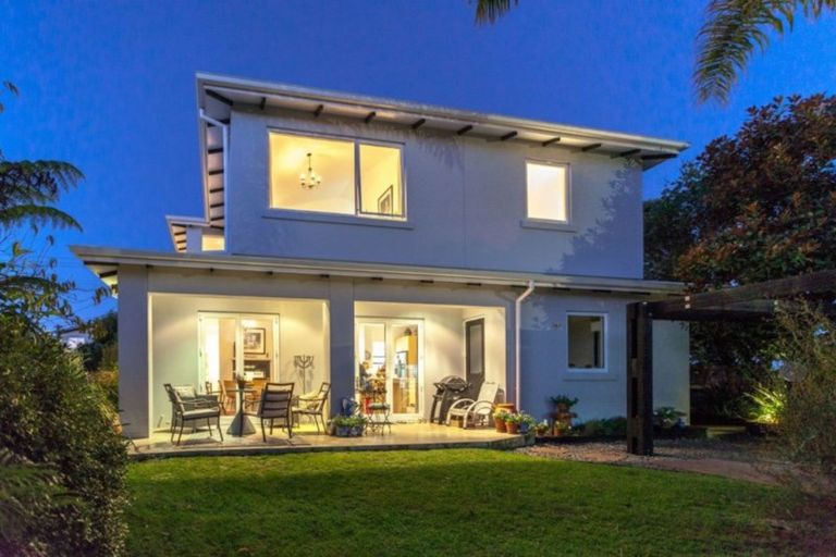 Photo of property in 423 Otahu Road, Whangamata, 3620