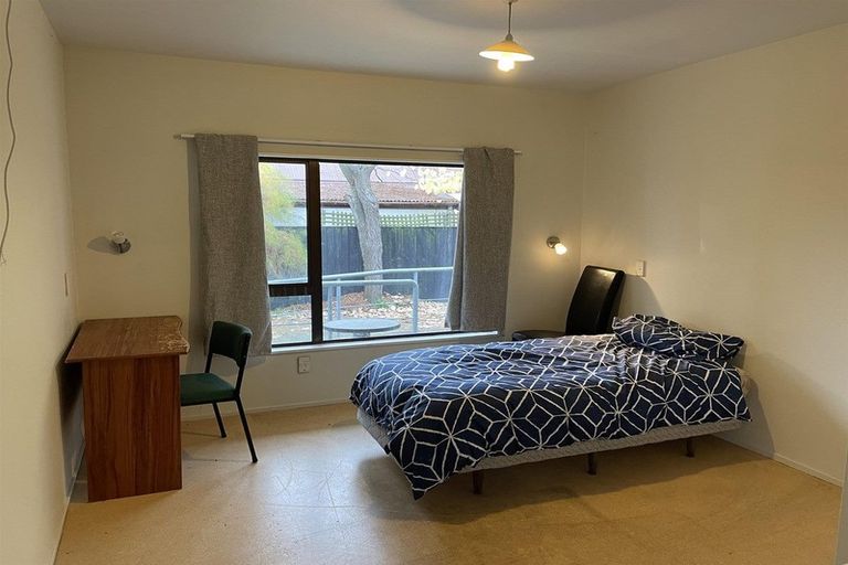 Photo of property in Tranquil Lodge Backpackers, 440 Manchester Street, St Albans, Christchurch, 8014