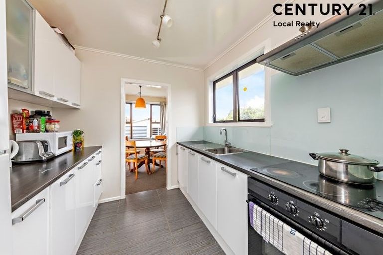 Photo of property in 45 Tatariki Street, Rosehill, Papakura, 2113