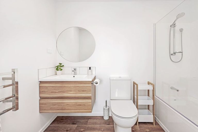 Photo of property in 12 Miromiro Street, Broomfield, Christchurch, 8042