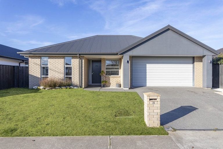 Photo of property in 36 Aroha Street, Pegasus, 7612