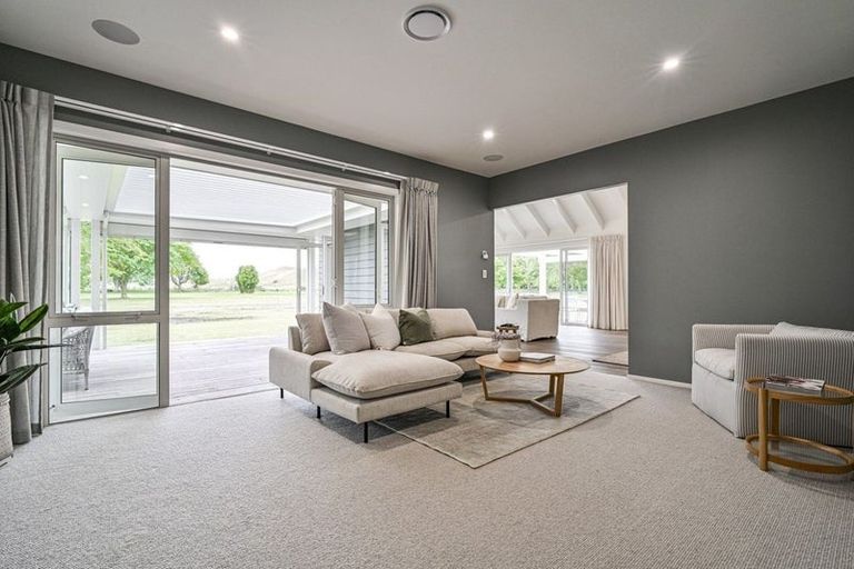 Photo of property in 664a Swamp Road, Puketapu, Napier, 4183