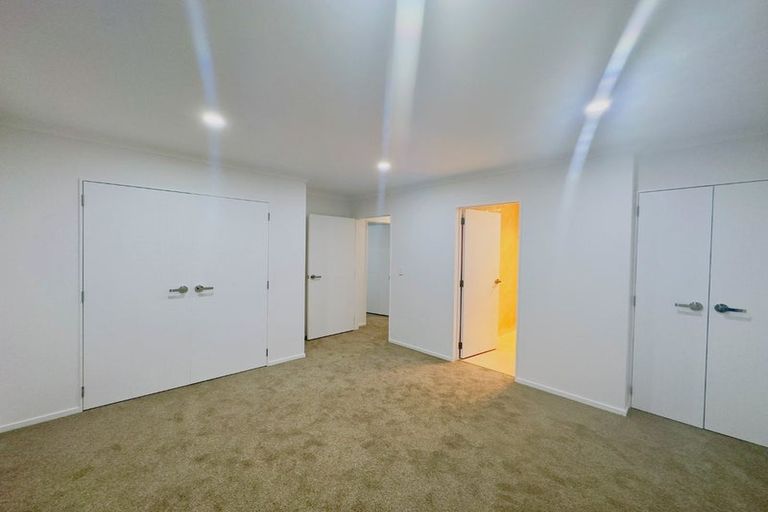 Photo of property in 11e Laurie Avenue, Papakura, 2110