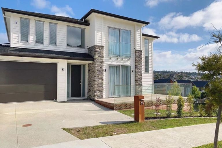 Photo of property in 35 Maka Terrace, Orewa, 0931
