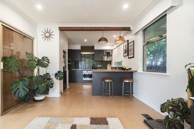 Photo of property in 10 Hartford Street, Burnside, Christchurch, 8053