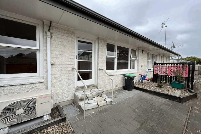 Photo of property in 7/7c Curletts Road, Sockburn, Christchurch, 8042
