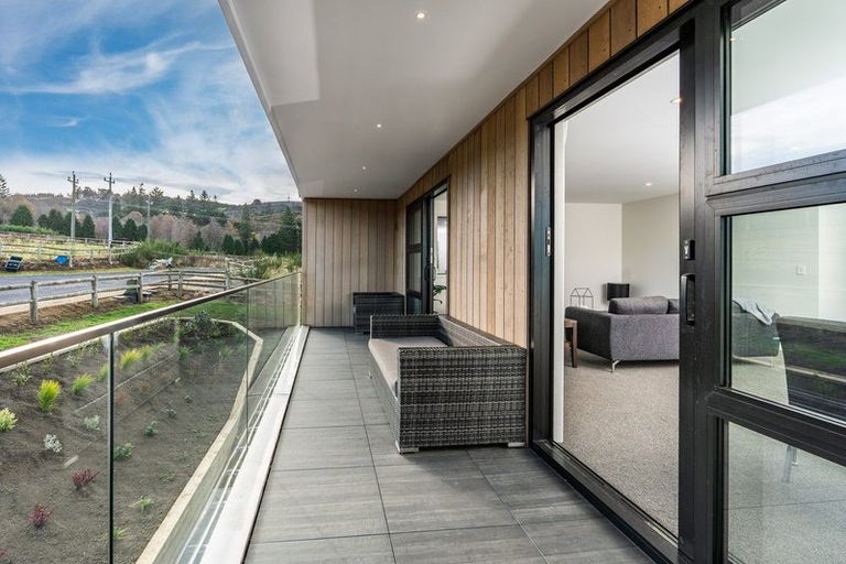 Photo of property in 22 Macleod Avenue, Halfway Bush, Dunedin, 9010