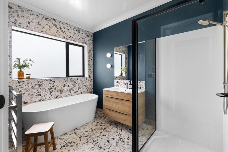 Photo of property in 29 Tuscany Way, Fitzherbert, 4410