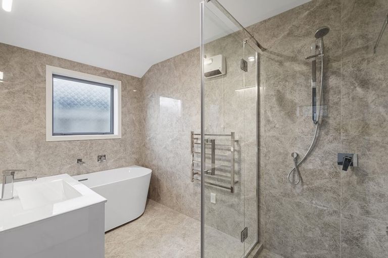 Photo of property in 16 Silver Beech Street, Takanini, 2110