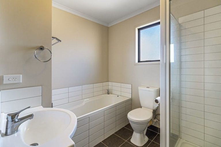 Photo of property in St Claire Village, 30/172 Mcleod Road, Te Atatu South, Auckland, 0610