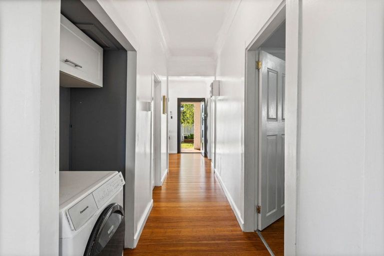 Photo of property in 11 Dustin Street, Gonville, Whanganui, 4501