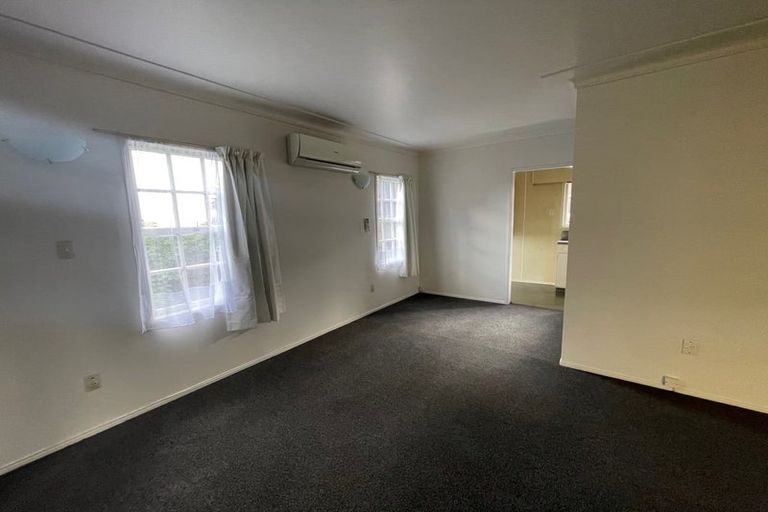 Photo of property in 3/256 Great South Road, Manurewa, Auckland, 2102
