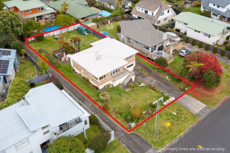 Photo of property in 52 Smiths Road, Matua, Tauranga, 3110