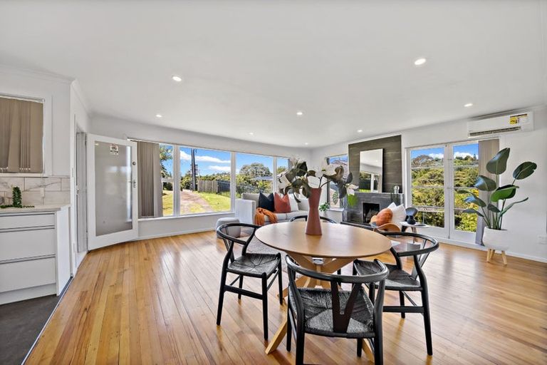 Photo of property in 2 Glengarry Road, Glen Eden, Auckland, 0602