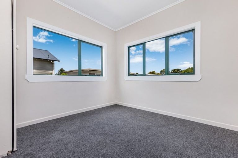 Photo of property in 10 James Road, Manurewa, Auckland, 2102