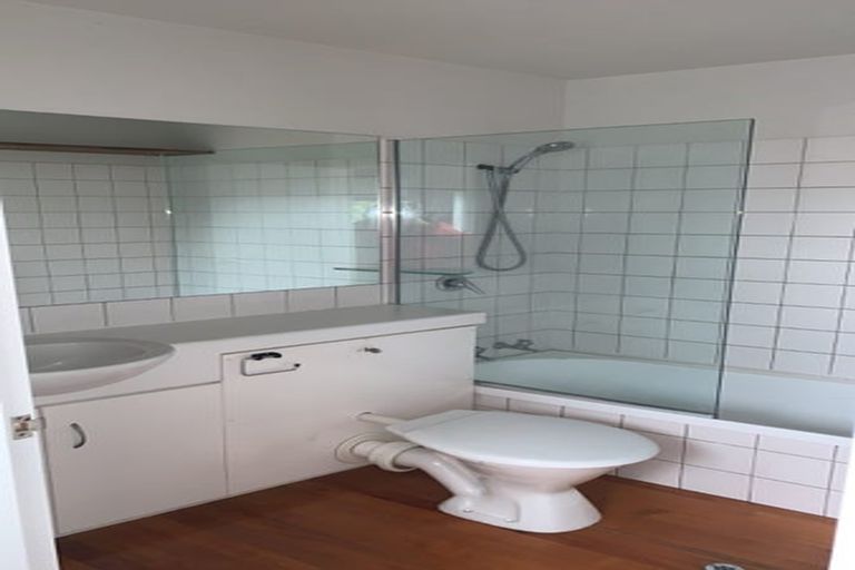 Photo of property in 22 Heywood Terrace, Richmond, Christchurch, 8013