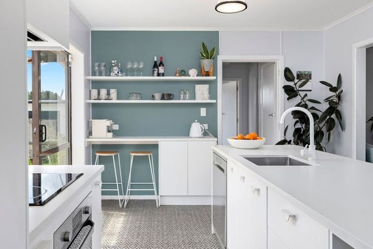 Photo of property in 19 Madill Street, Tuakau, 2121