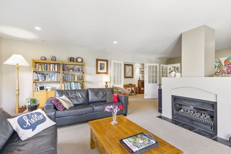 Photo of property in 4 Gybe Place, Whitby, Porirua, 5024