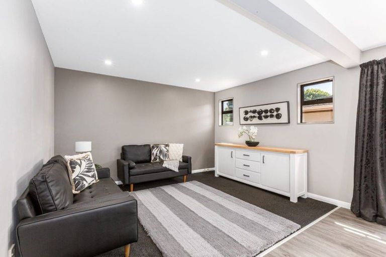 Photo of property in 4 Oxford Crescent, Ebdentown, Upper Hutt, 5018