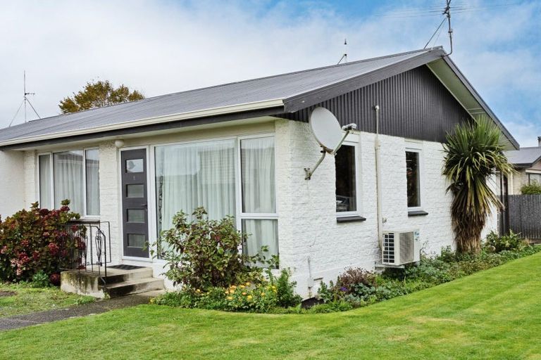Photo of property in 41 Robertson Street, Richmond, Invercargill, 9810