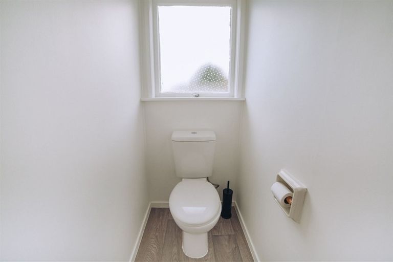 Photo of property in 7/19 Milton Road, Orewa, 0931