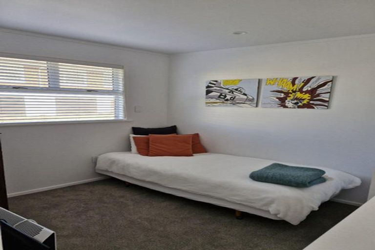 Photo of property in 1/239 Carrington Street, Vogeltown, New Plymouth, 4310