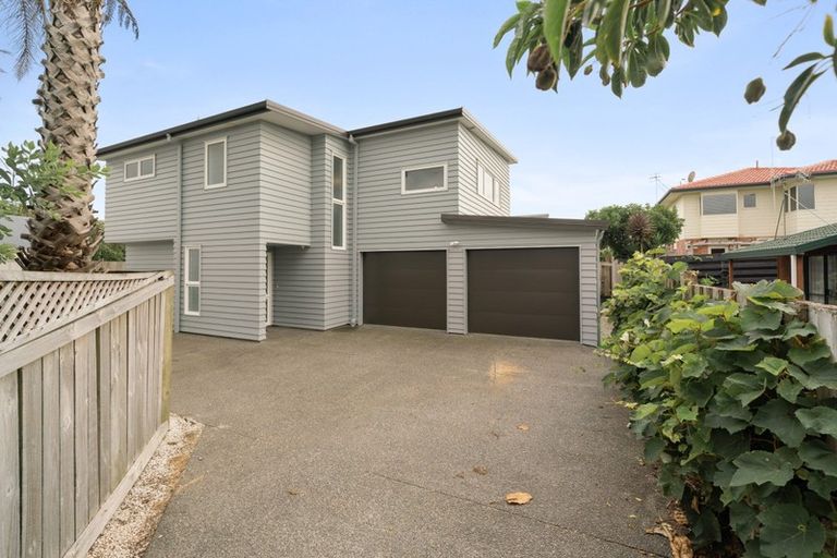 Photo of property in 75b Dickson Road, Papamoa Beach, Papamoa, 3118