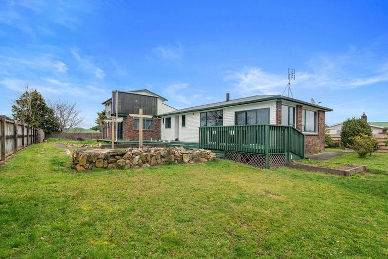 Photo of property in 13 Cairngorm Place, Tokoroa, 3420