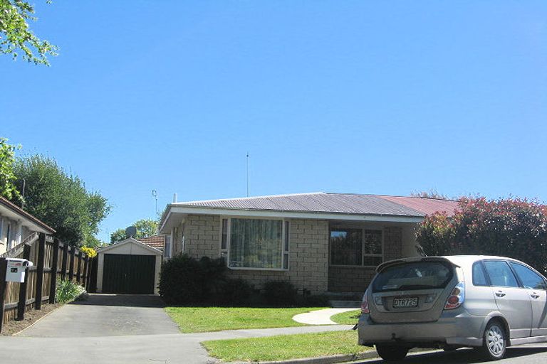 Photo of property in 7 Fenmere Place, Burwood, Christchurch, 8083