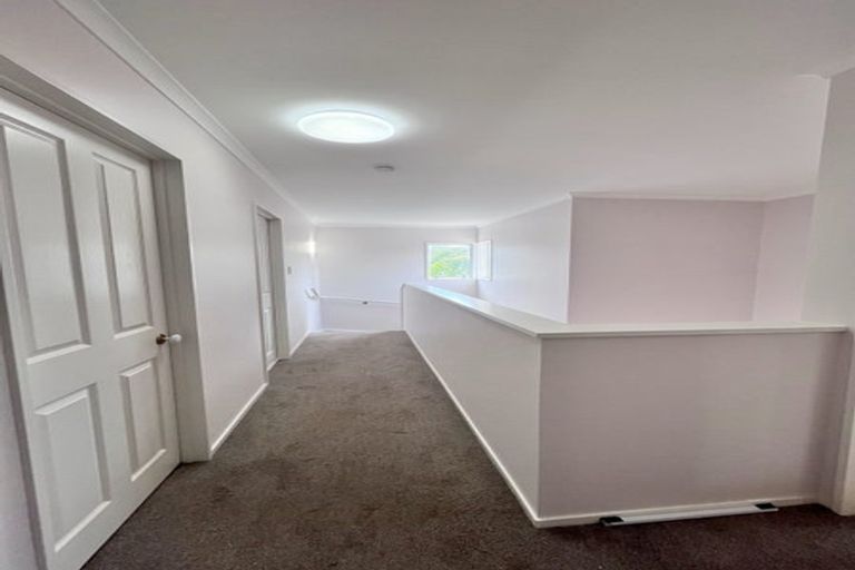Photo of property in 28 Amherst Place, Albany, Auckland, 0632
