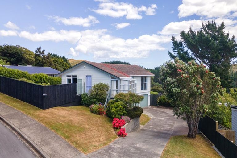 Photo of property in 65 Cunliffe Street, Churton Park, Wellington, 6037