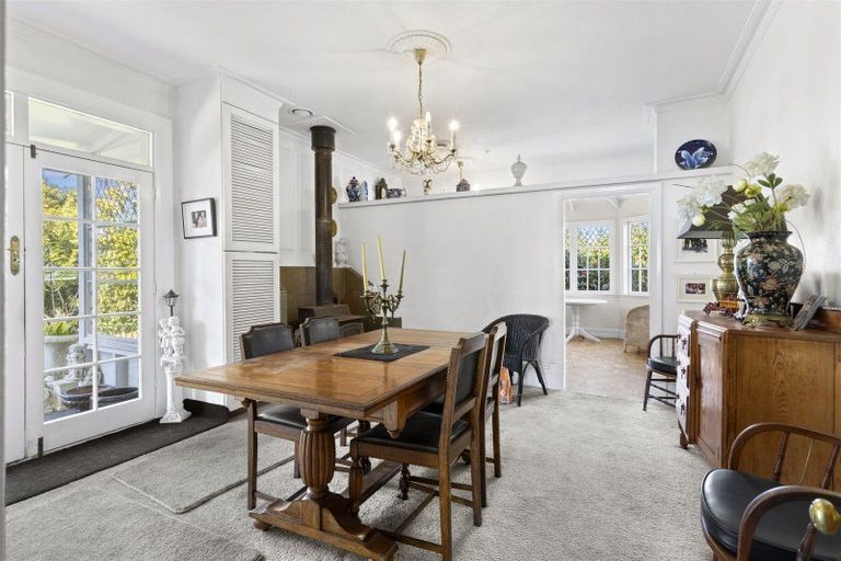 Photo of property in 143 Russell Street, Westport, 7825
