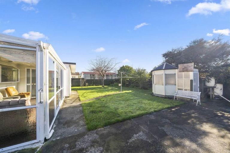 Photo of property in 6 Victoria Street, Levin, 5510