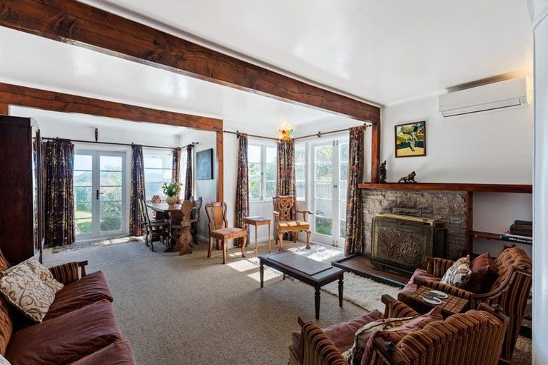 Photo of property in 23 Tutere Street, Waikanae Beach, Waikanae, 5036