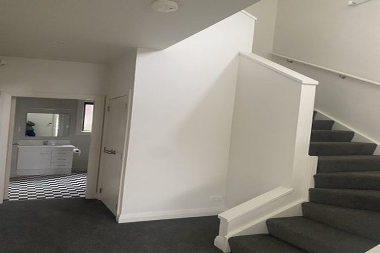 Photo of property in 40 Kaihuia Street, Northland, Wellington, 6012