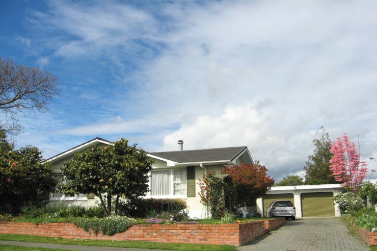 Photo of property in 17 Exeter Street, Stoke, Nelson, 7011