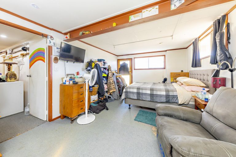 Photo of property in 22 Leith Court, Papatoetoe, Auckland, 2104