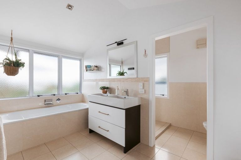 Photo of property in 24 Claremont Terrace, Otumoetai, Tauranga, 3110