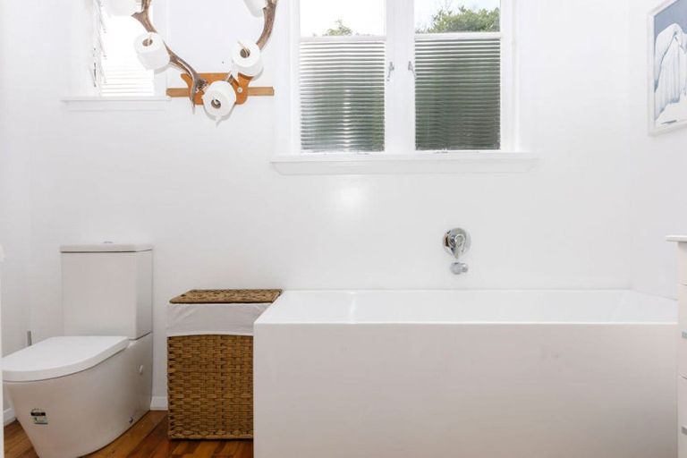 Photo of property in 3 King Street, Dannevirke, 4930