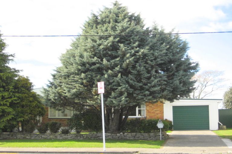 Photo of property in 73 College Road, Edgecumbe, 3120