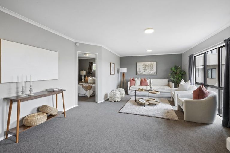 Photo of property in 4/253 Saint Aubyn Street, New Plymouth, 4310