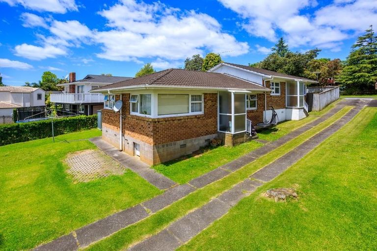 Photo of property in 2/29 Eban Avenue, Hillcrest, Auckland, 0627
