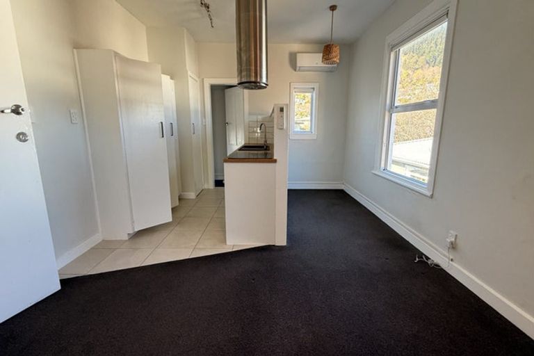 Photo of property in 25 Waimea Road, Nelson South, Nelson, 7010