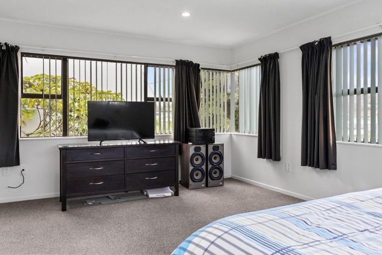 Photo of property in 49a Hawai Street, Two Mile Bay, Taupo, 3330