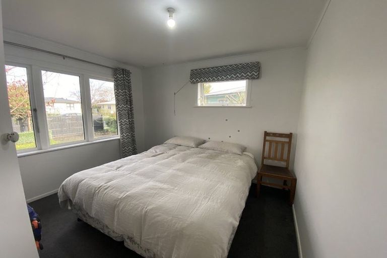 Photo of property in 3 Upham Street, Havelock North, 4130