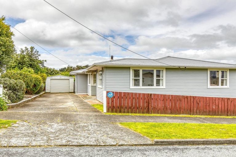 Photo of property in 30 Paenui Street, Titahi Bay, Porirua, 5022