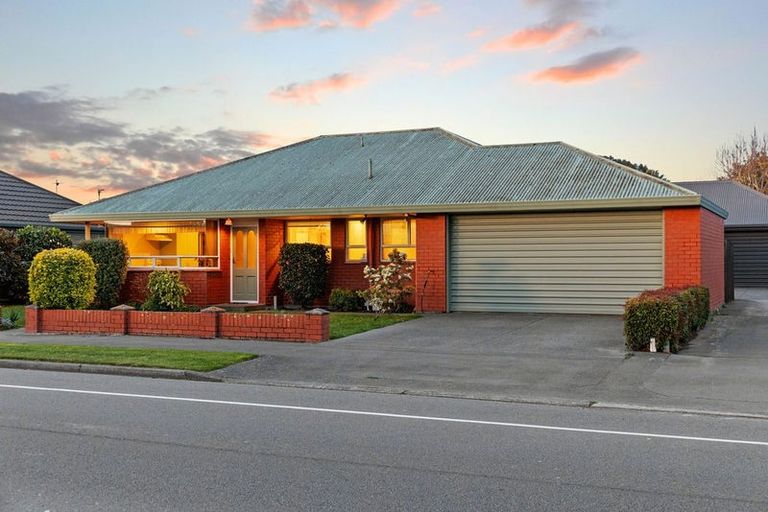 Photo of property in 284 Sawyers Arms Road, Bishopdale, Christchurch, 8053