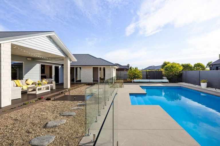 Photo of property in 85 Alan Livingston Drive, Cambridge, 3434