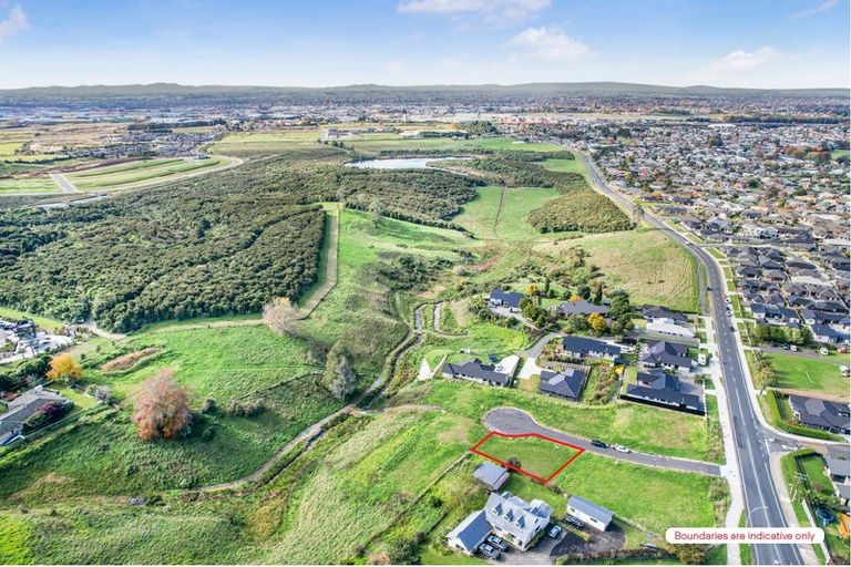 Photo of property in 5 Pukatea Lane, Grandview Heights, 3200